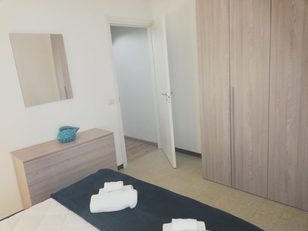 Il Cavalluccio Marino Apartment ซานตาเทเรซา ดี รีวา ภายนอก รูปภาพ